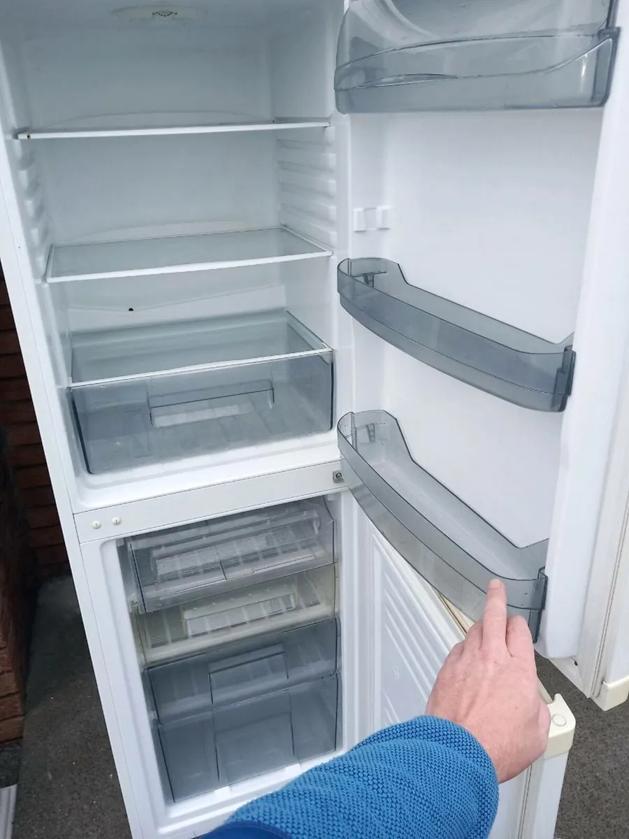 Ignis fridge/freezer - Image 3