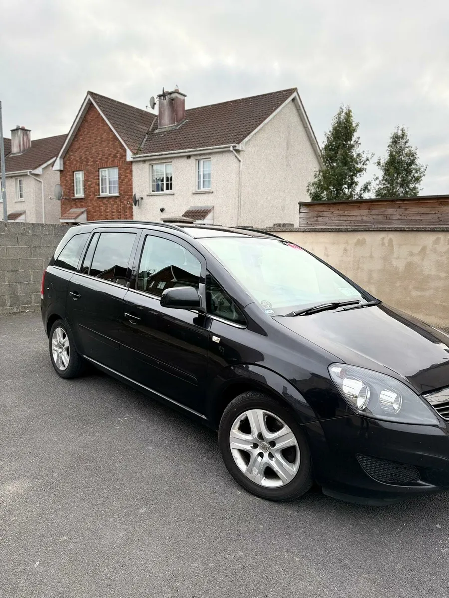 Vauxhall zafira 2011 - Image 2