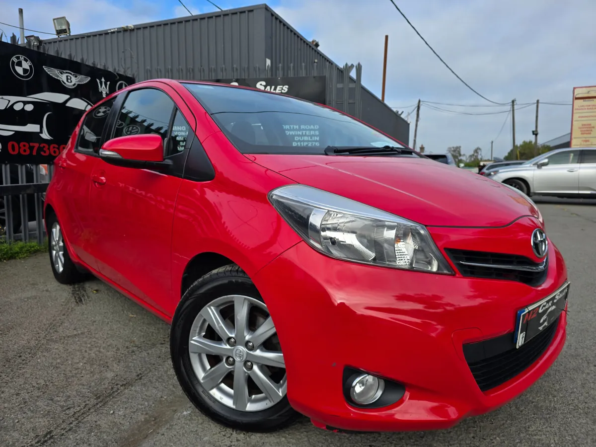141 Toyota Yaris 1.0 Petrol, - Image 1