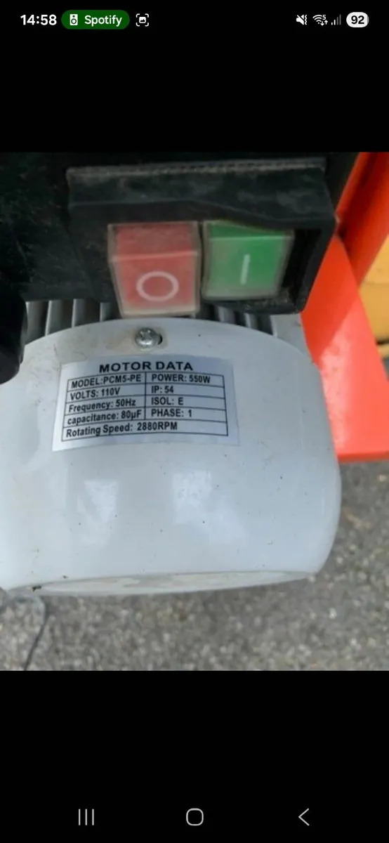 Victor Electric Cement Mixer 110V 140L - Image 2