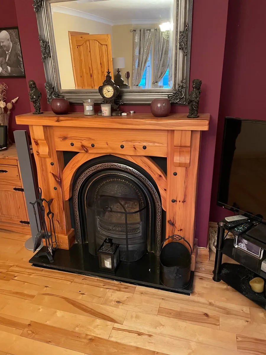 Fire place - Image 1