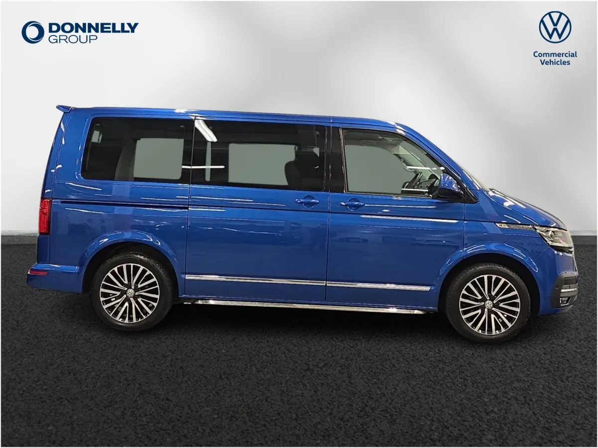 Volkswagen Caravelle Diesel Estate Executive - Image 4