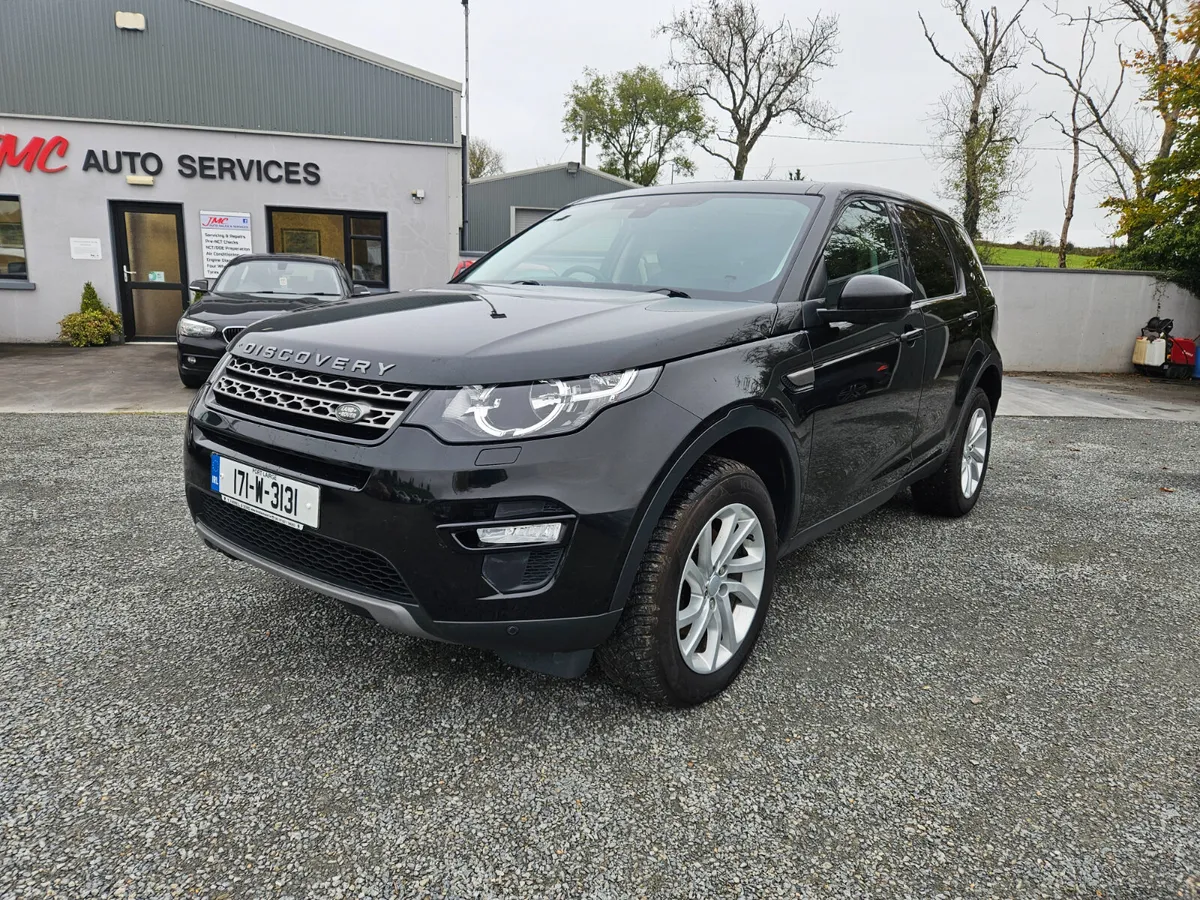 2017 Landrover Discovery - Image 2