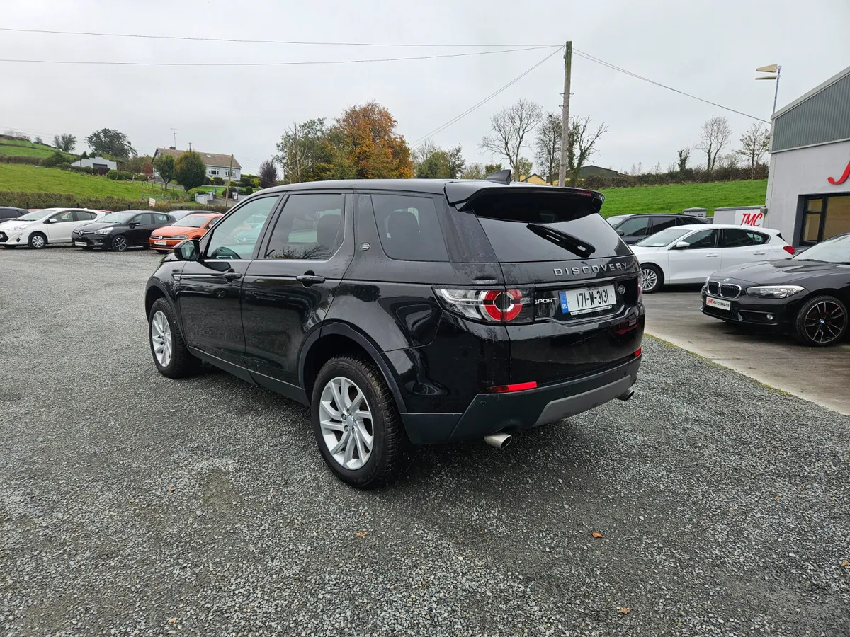 2017 Landrover Discovery - Image 4