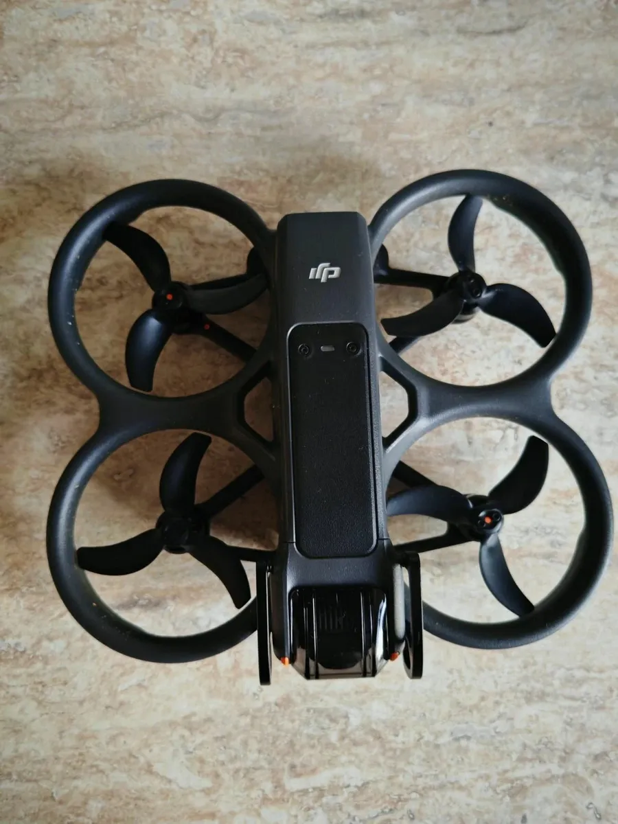 DJI Avata 2 Fly More Combo - Image 2