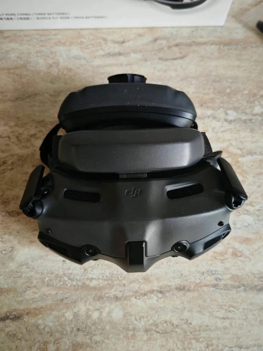 DJI Avata 2 Fly More Combo - Image 4