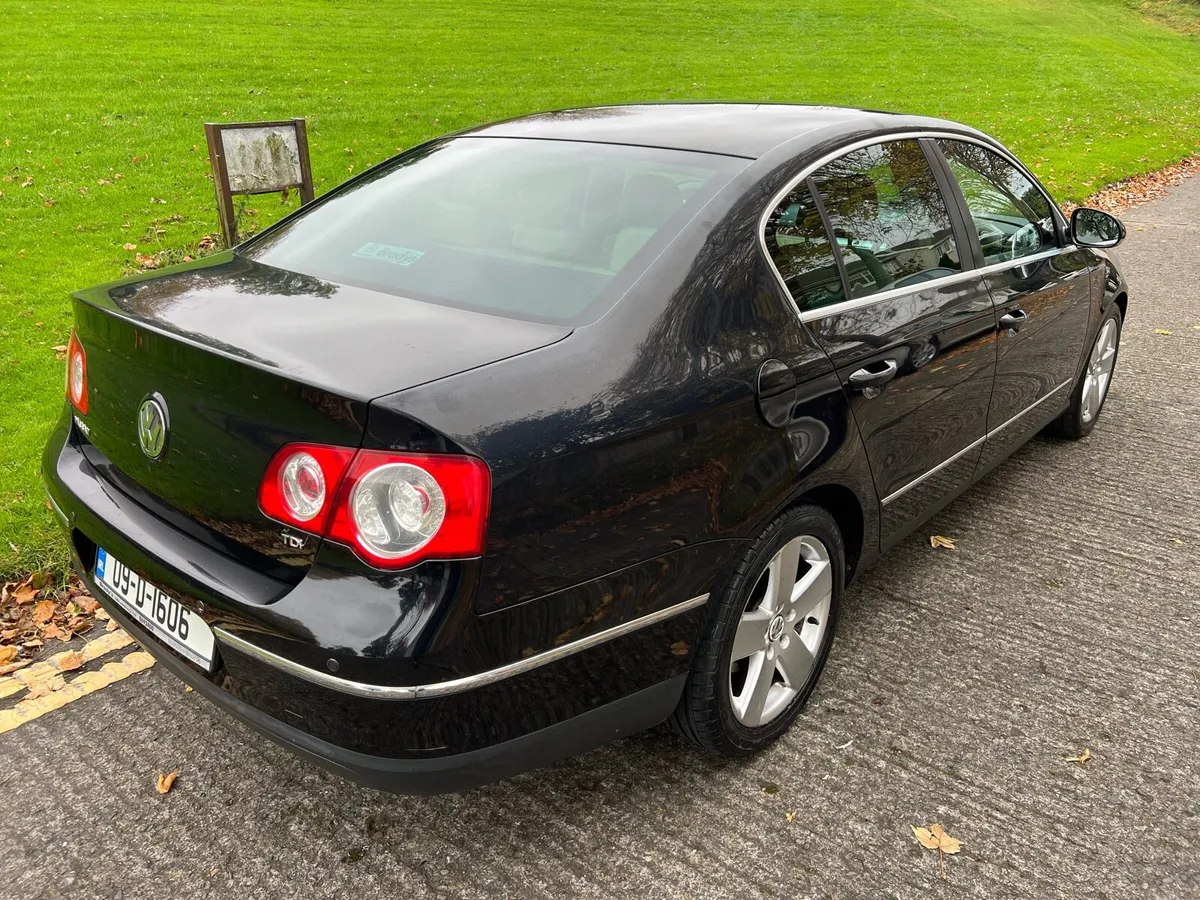 VW Passat 1.9 TDI ONLY 135k KM TOP SPEC - Image 2