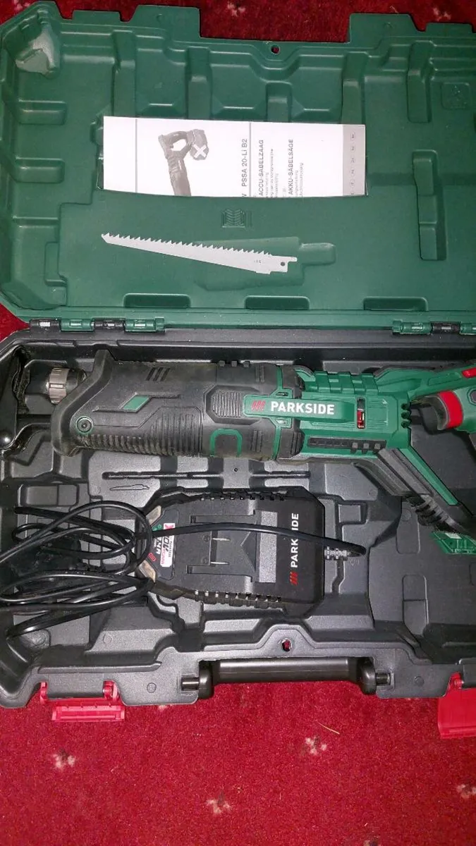 20v cordless sabre saw - Image 1