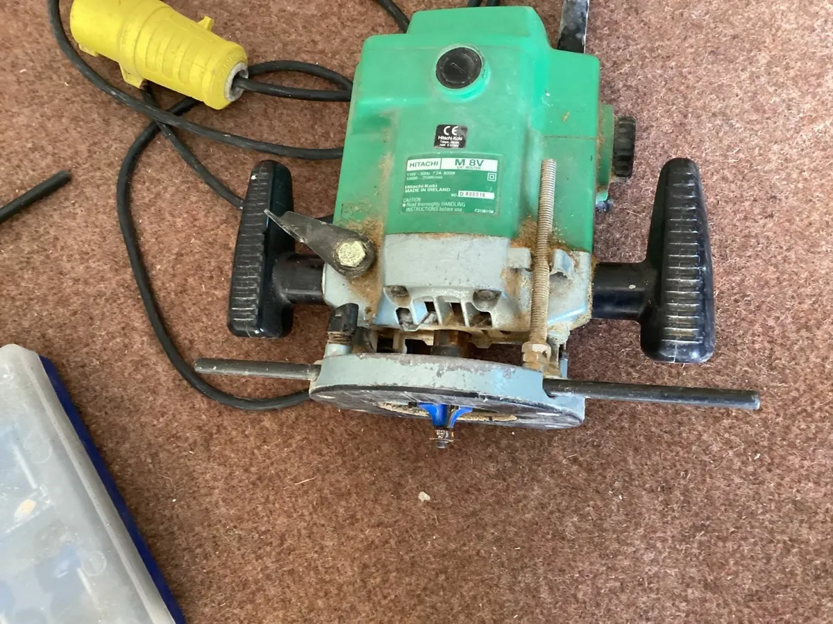 ROUTER - Image 1