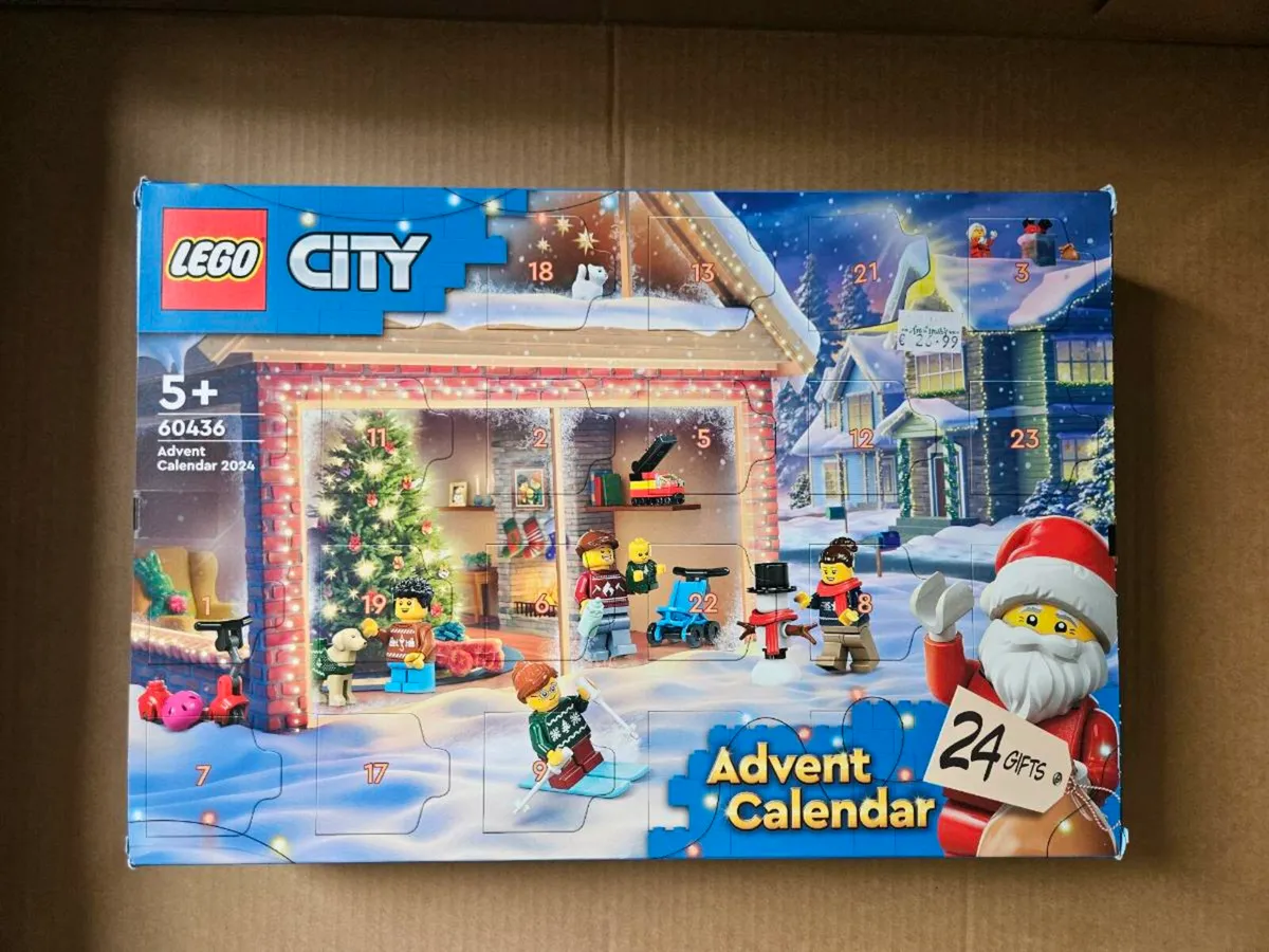 Lego advent calendar 60436 city