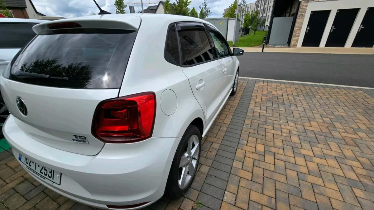 VW POLO BLUEMOTION 1.2 TSI DSG - Image 3