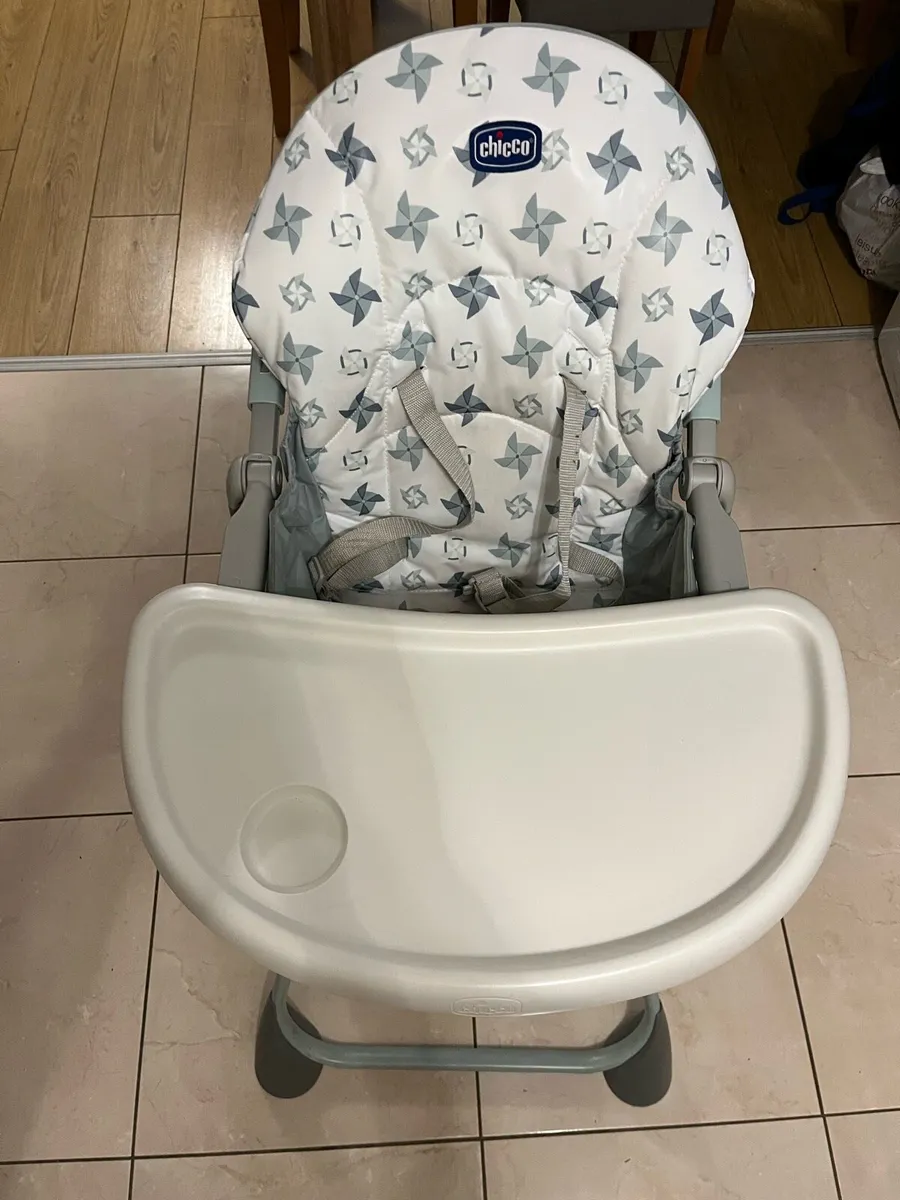 Highchair - Image 1