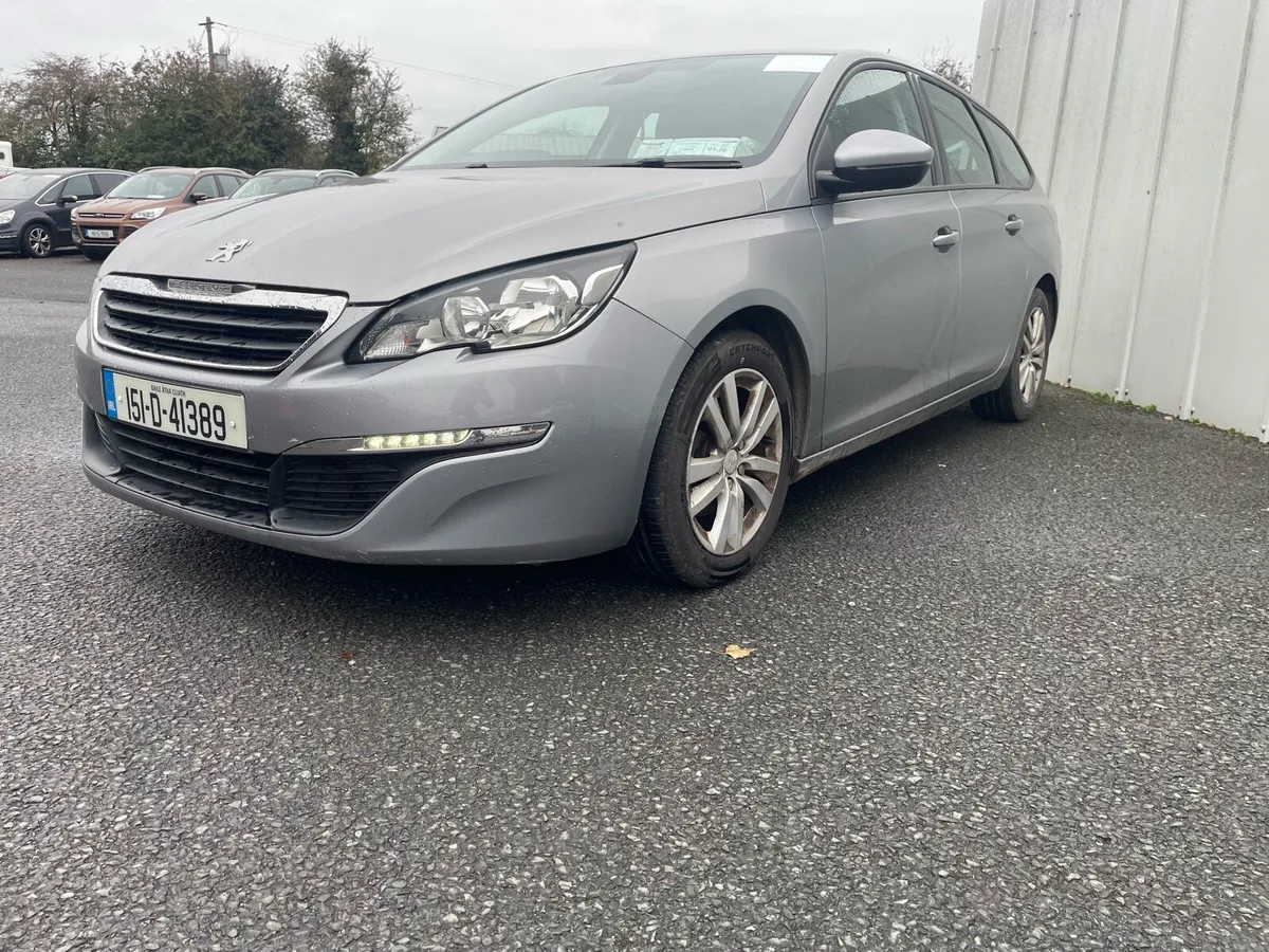 Automatic Peugeot 308 estate petrol - Image 3