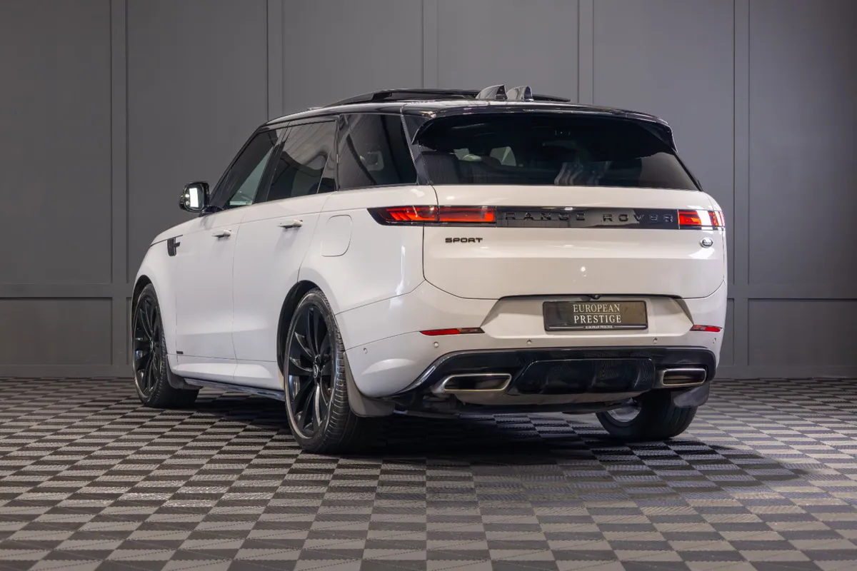 222 Range Rover Sport P510e Autobiography - Image 4
