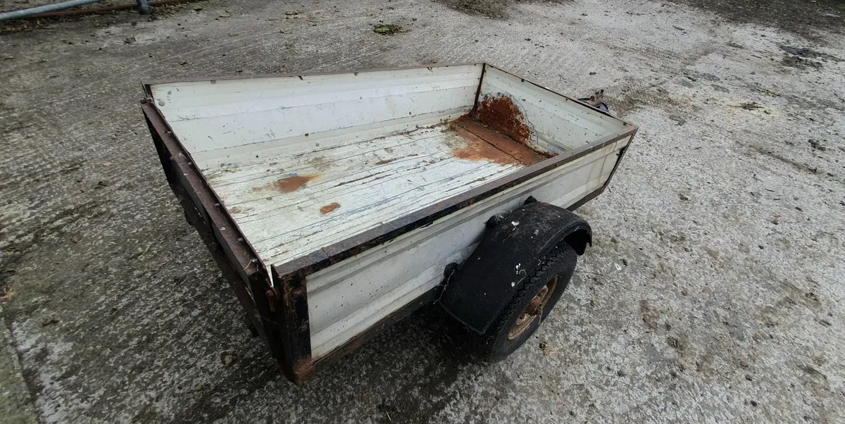 Small trailer - Image 4