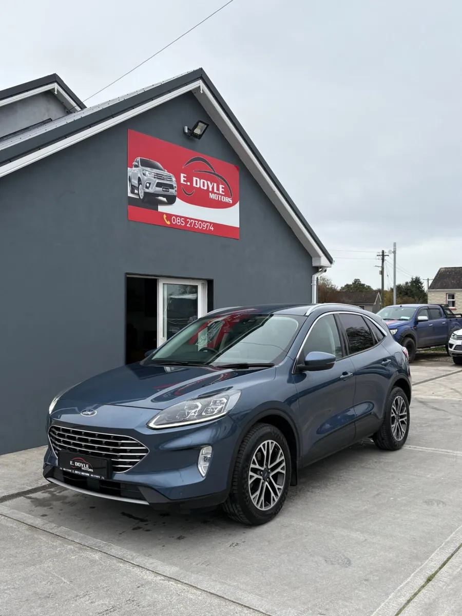 2021 Ford Kuga Titanium Edition - Image 3
