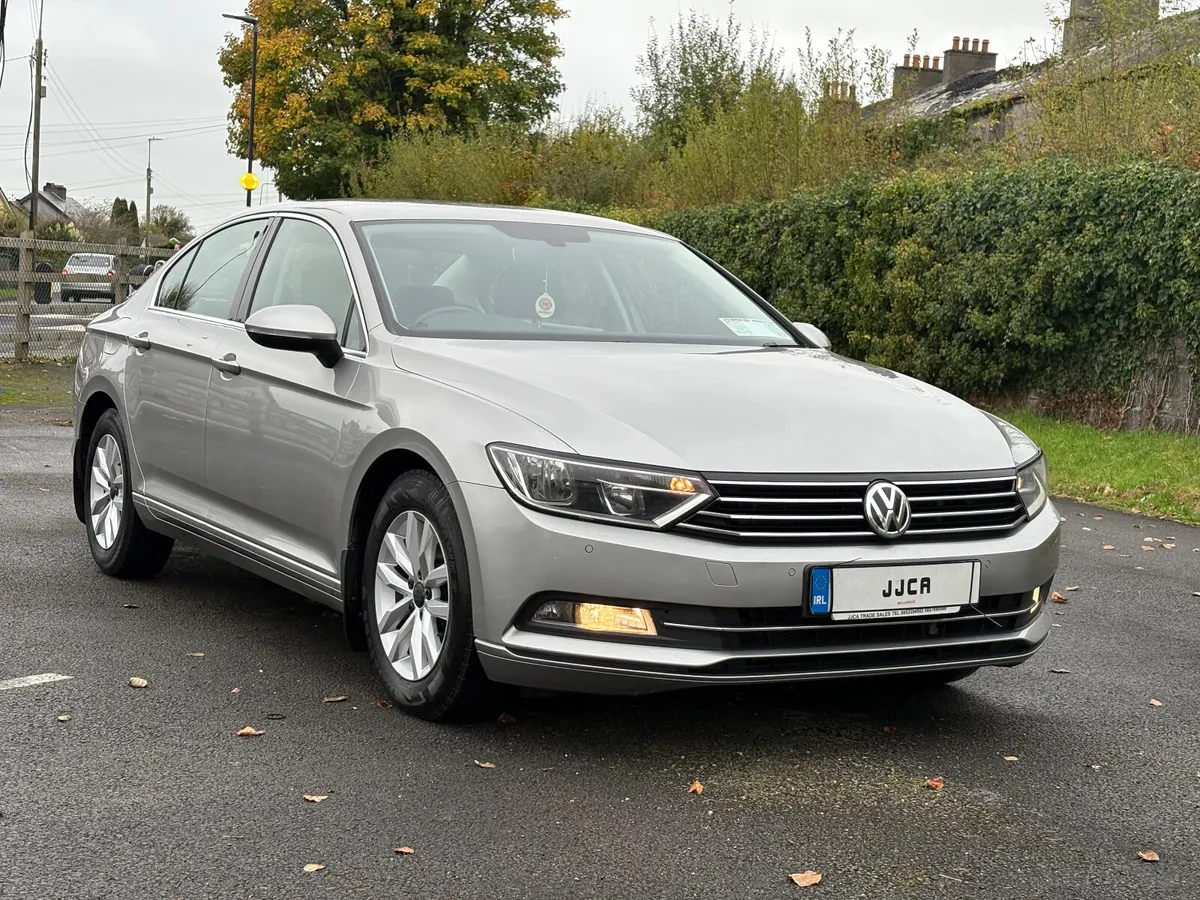 ABSOLUTELY IMMACULATE 2015 VW PASSAT - Image 1