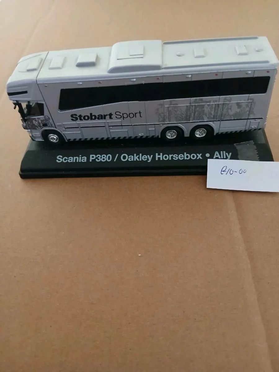 EDDIE STOBART HORSEBOX