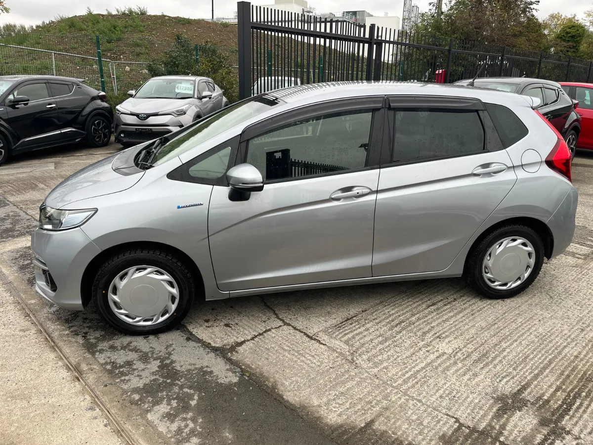 HONDA JAZZ 2020, 1.5 HYBRID AUTOMATIC NEW NCT - Image 4