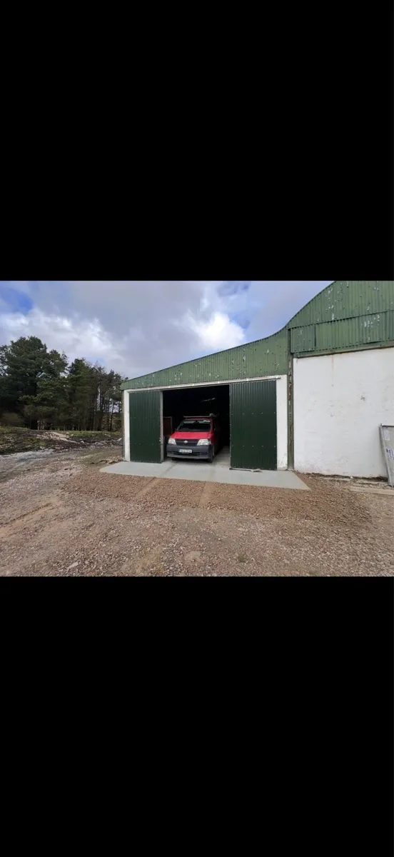 Storage shed - Image 2