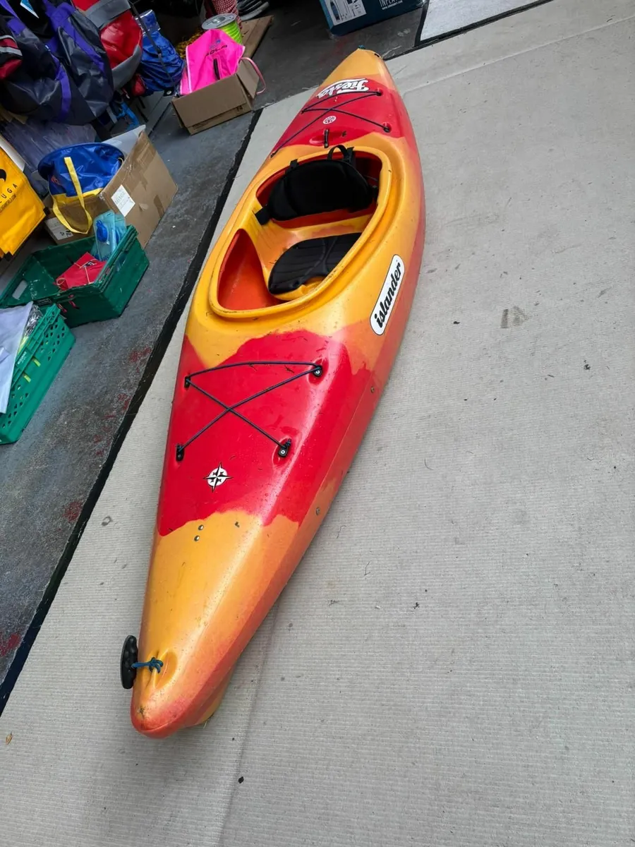 islander fiesta kayak - Image 1