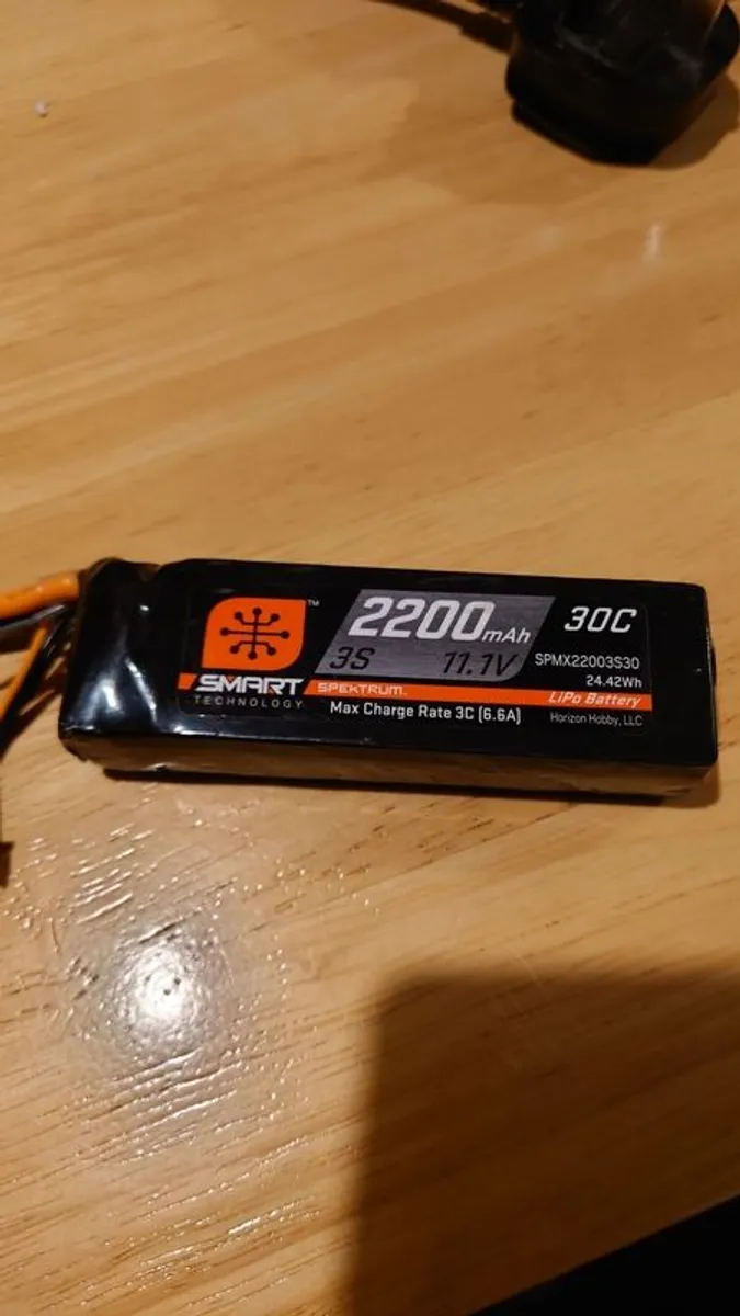 Spektrum S1100 Battery charger - Image 3