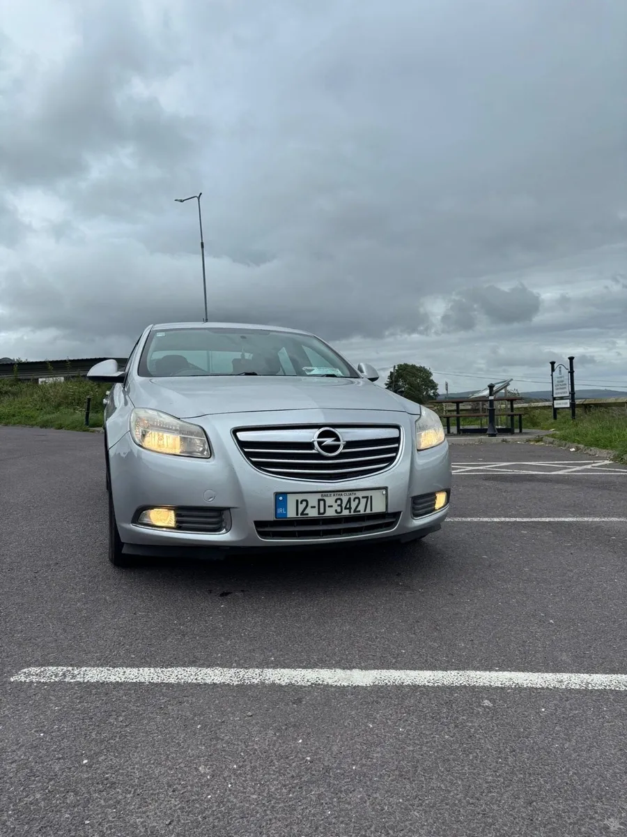 Opel Insignia - Image 1