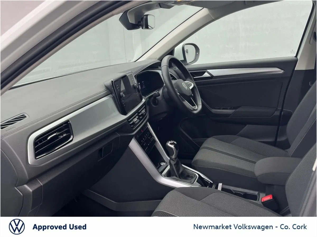 Volkswagen T-Roc T-roc Edition 75 2.0tdi M6F 116HP - Image 4