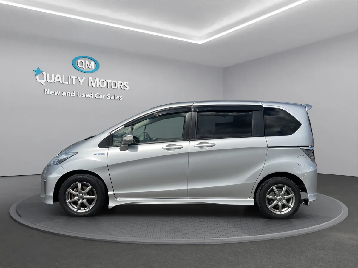 2014 HONDA FREED HYBRID (S99) 6 SEATER - Image 4
