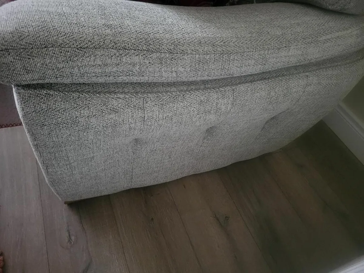 Sofa - Image 3