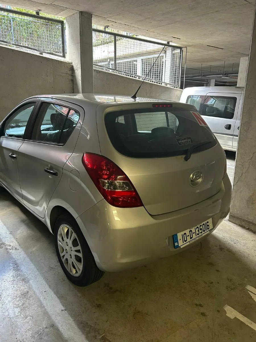 Hyundai i20 2010 - Image 1