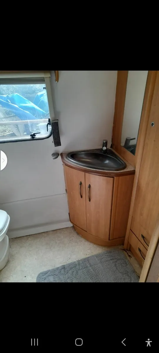 Caravan - Image 2