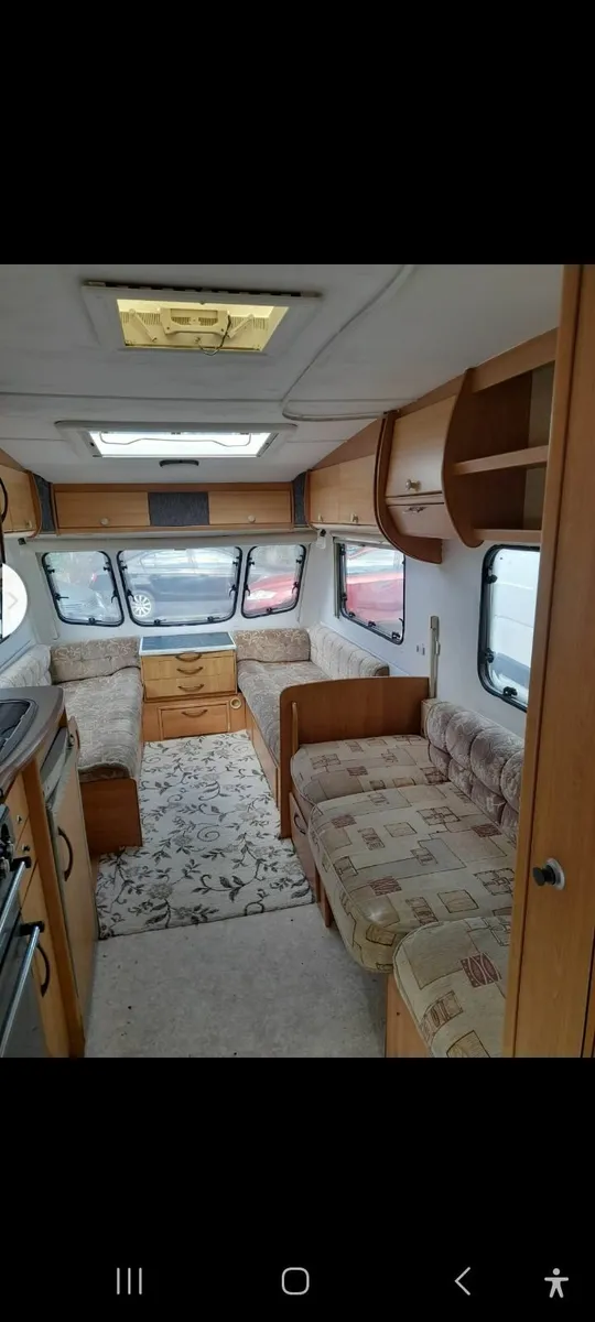 Caravan - Image 4