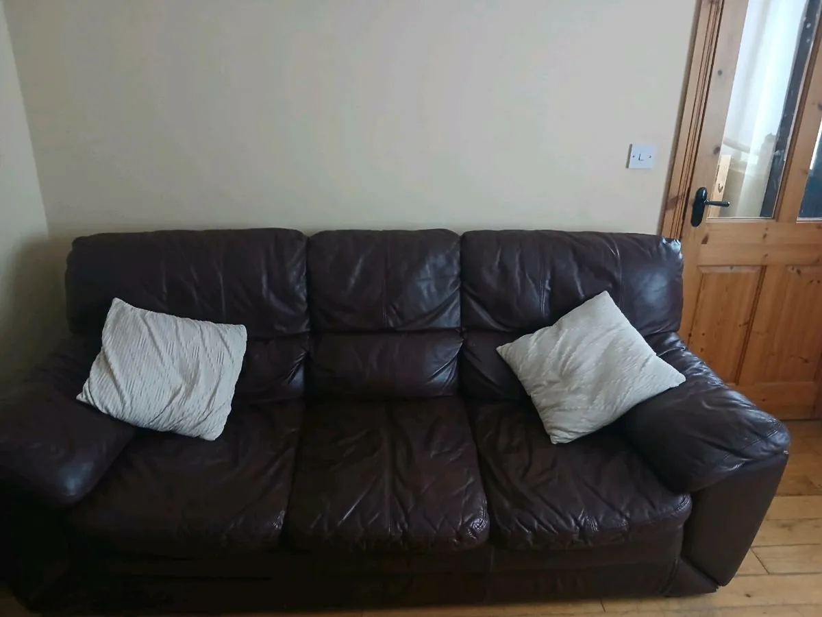 3 seater couch & armchair - Image 1