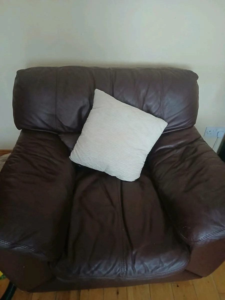3 seater couch & armchair - Image 2