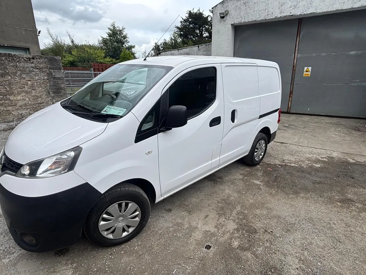 Nissan NV200 - Image 2