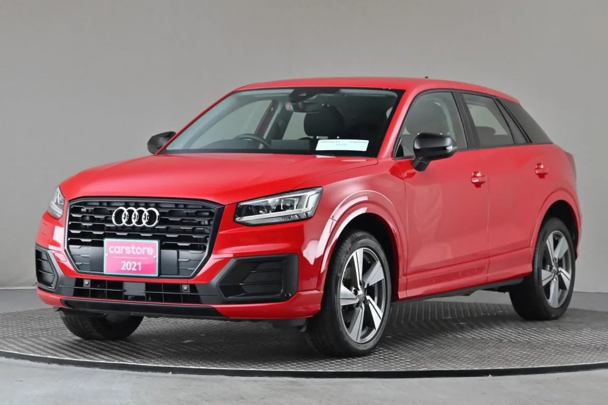 Audi Q2 1.0 Tfsi DSG 115BHP  black Styling Pack r - Image 4