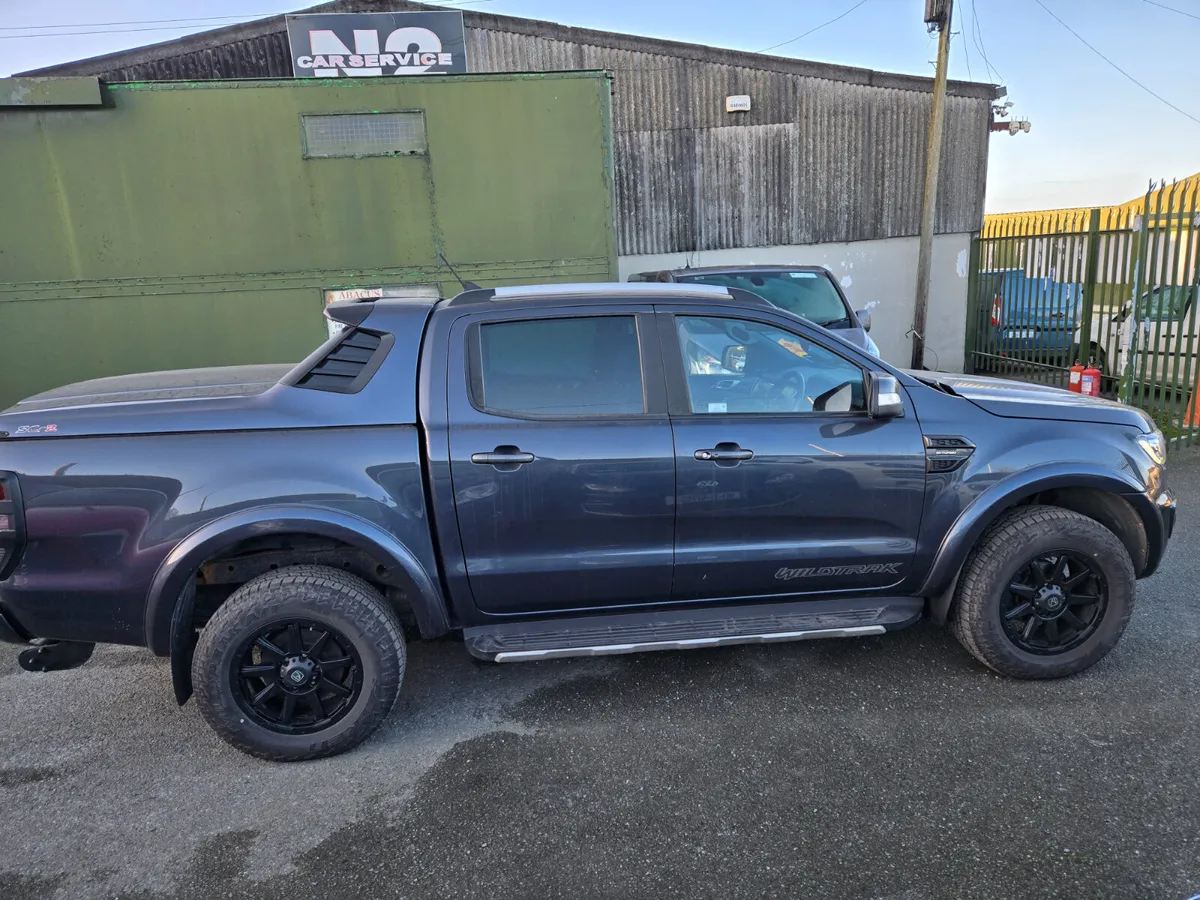 Ford Ranger 2019 Platinum Wildtrak 4x4 - Image 4
