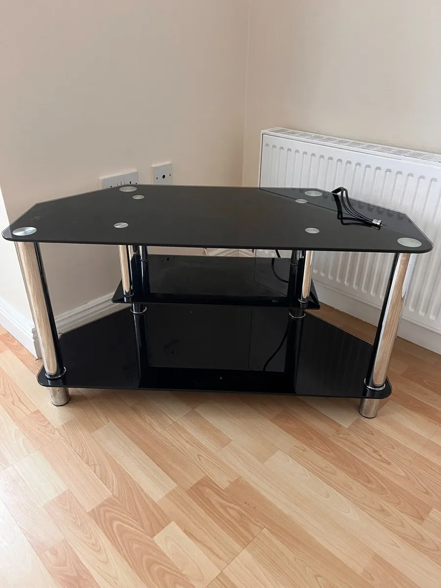 Tv stand - Image 1