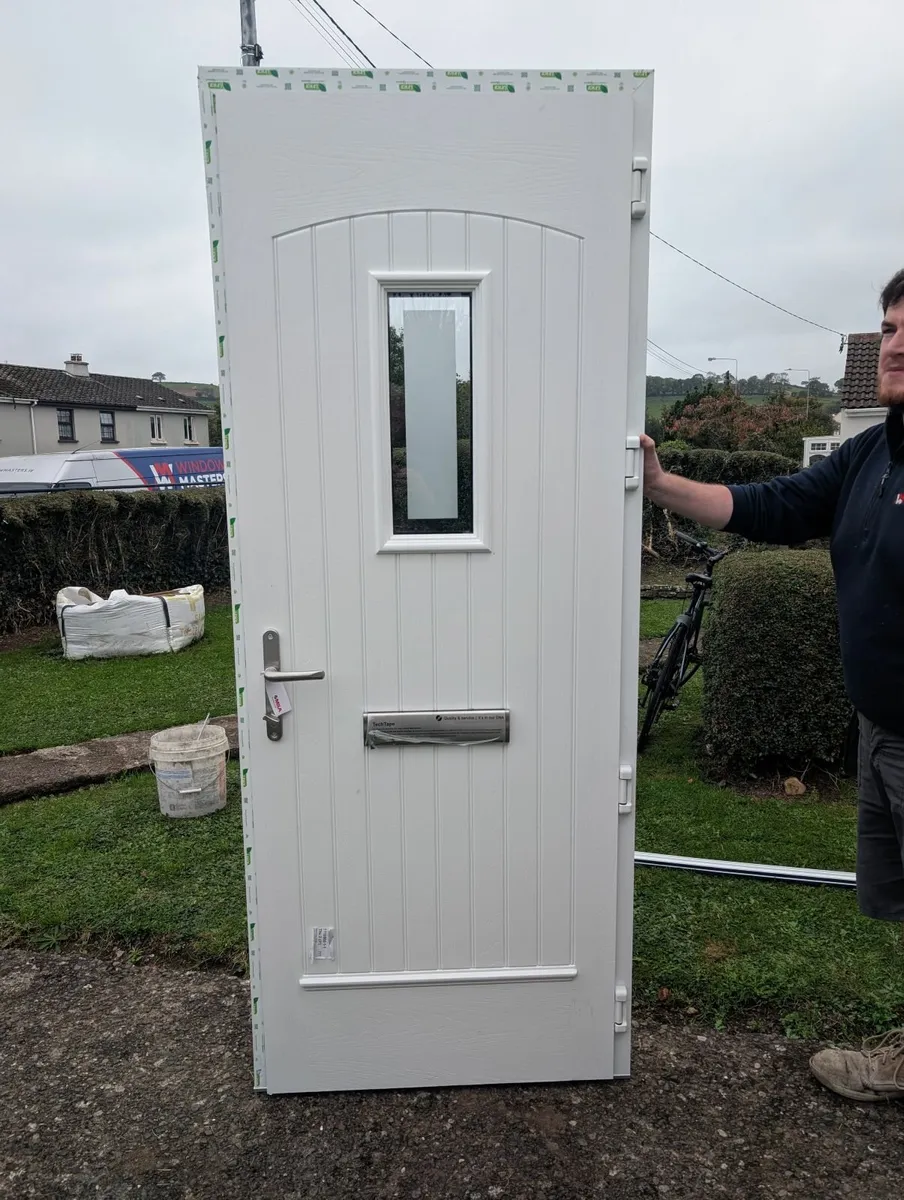Door - Image 2