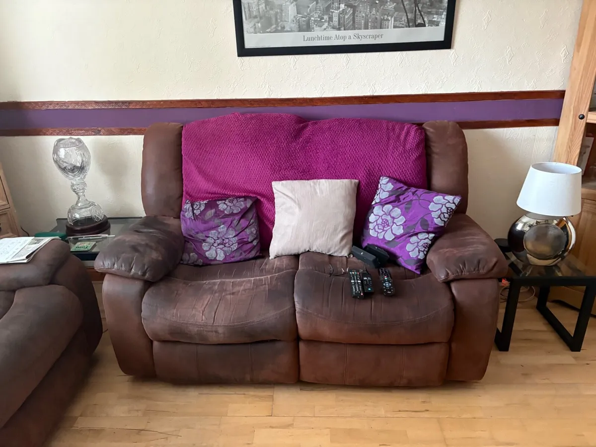 Recliner Sofas 3-2 seater - Image 2