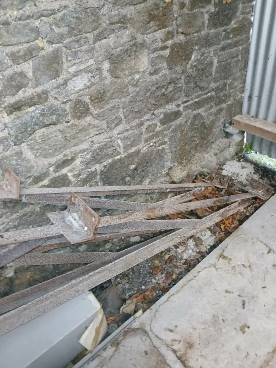 Roof Truss - Image 3