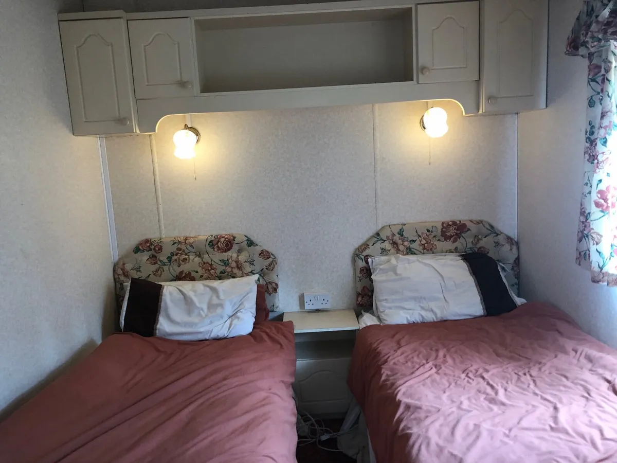 Mobile home - Image 2