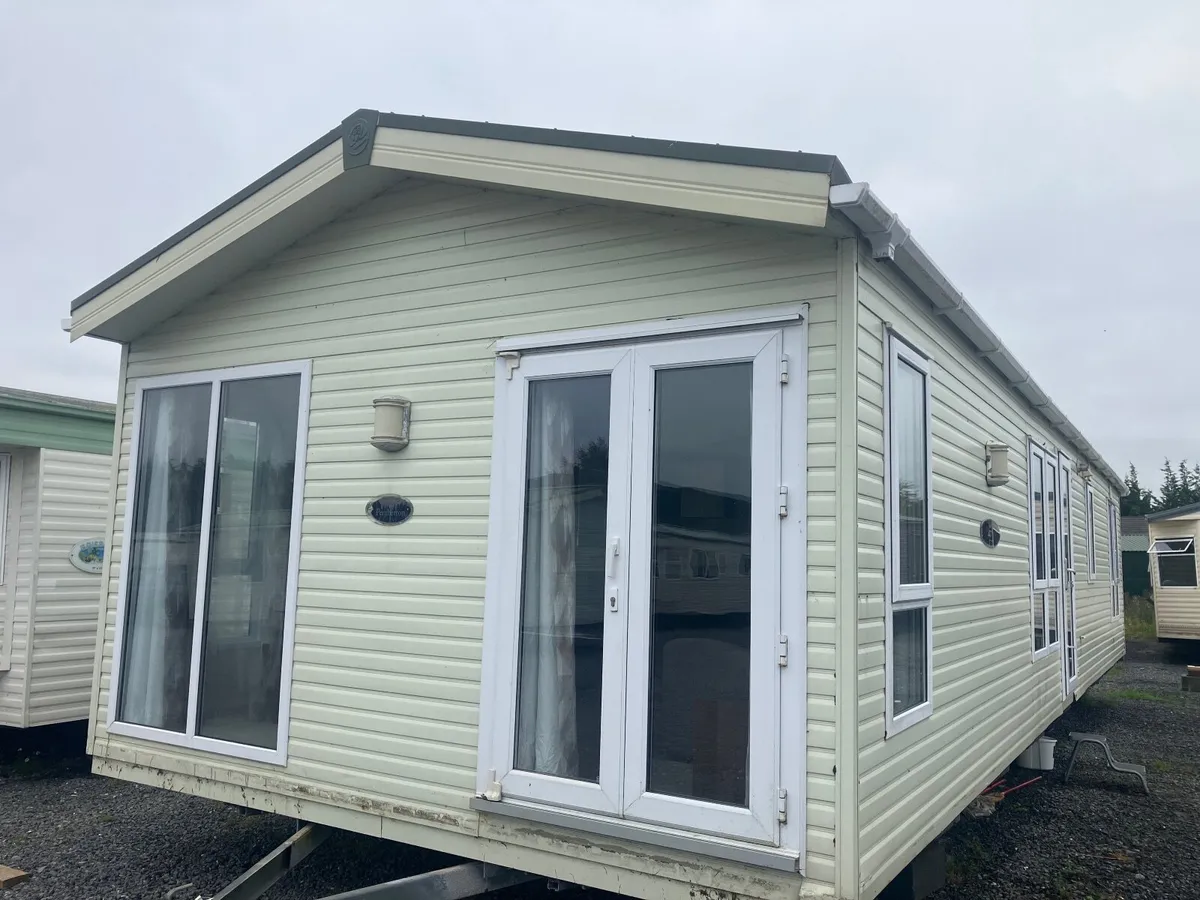 Mobile home - Image 1