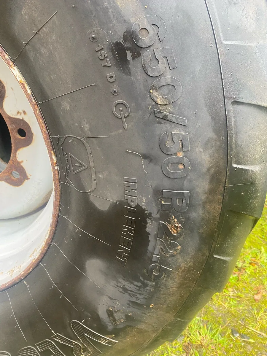 650/50R22.5 - Image 1
