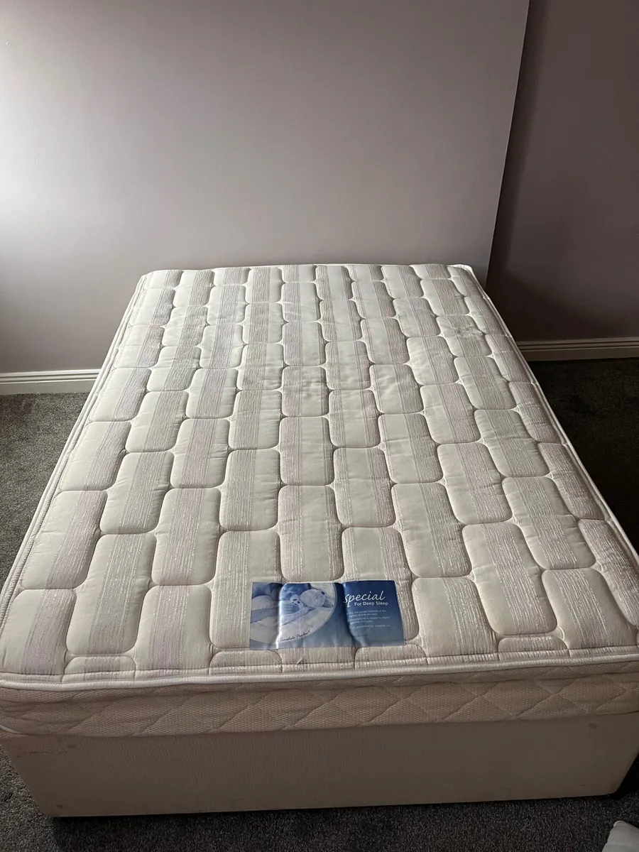 Double divan bed and mattress - Image 1