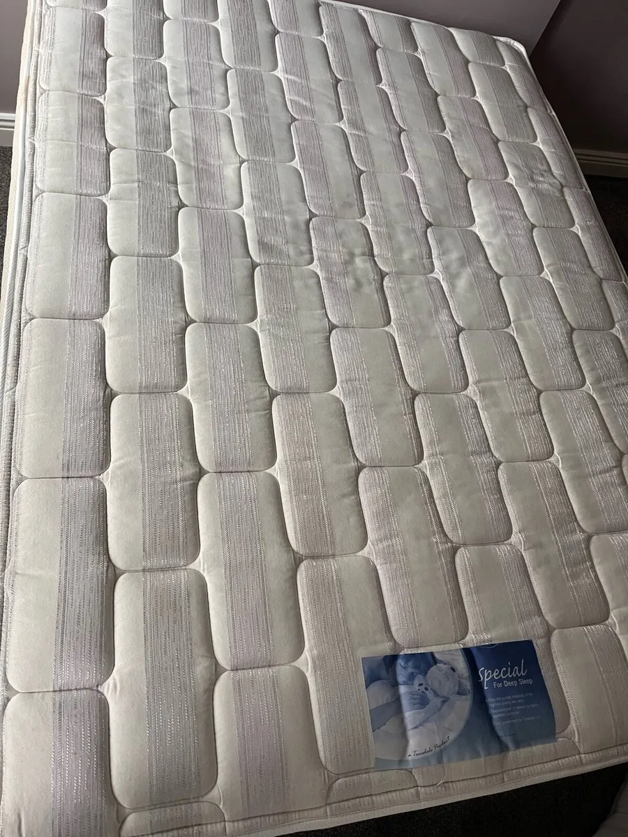 Double divan bed and mattress - Image 2