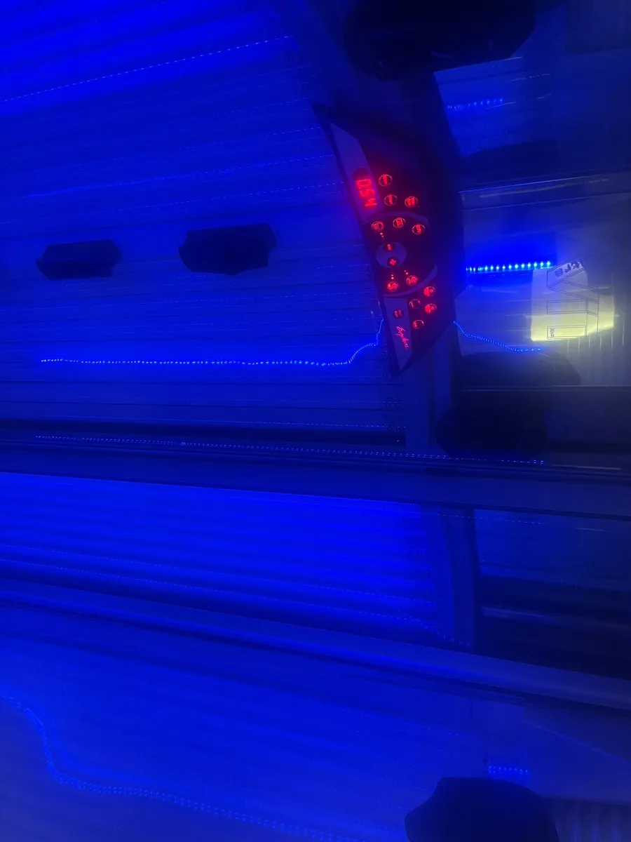 Sunbed - Image 1