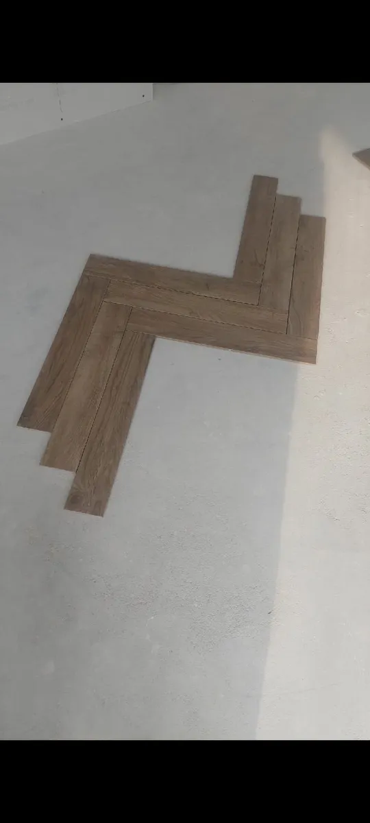 Wood Effect Tiles - Image 3