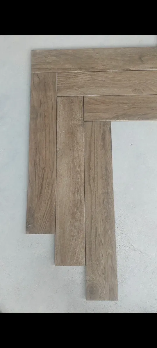 Wood Effect Tiles - Image 4